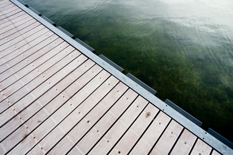 Water Dock Installation in Kansas City, KS